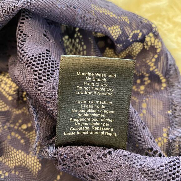 Aritzia Talula Sheer Floral Lace Tank Top Blue Medium - Picture 5 of 8